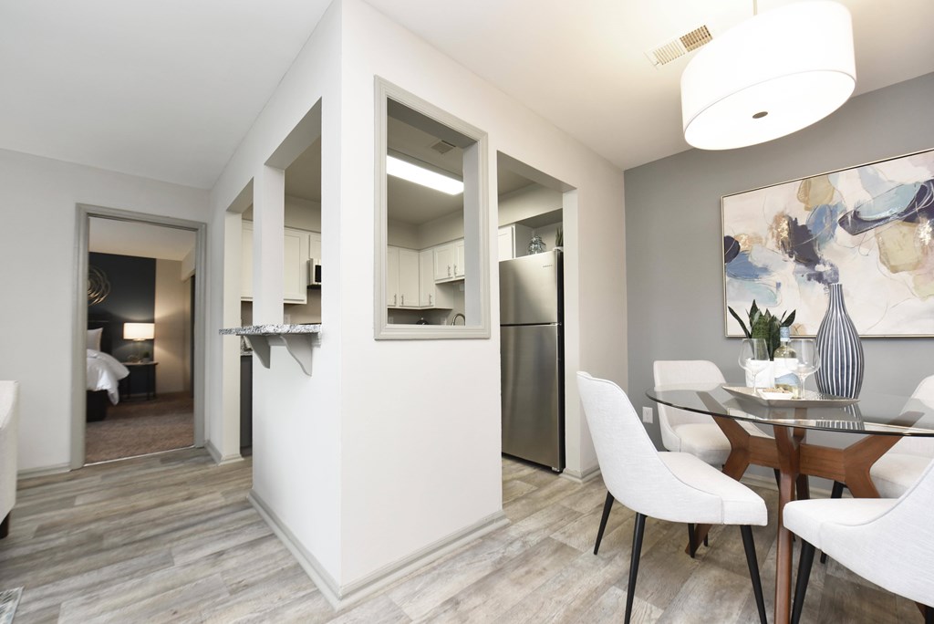 1 and 2 bed apartments for rent in Indianapolis