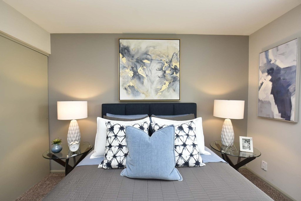 1 and 2 bedroom apartments in Indy for rent