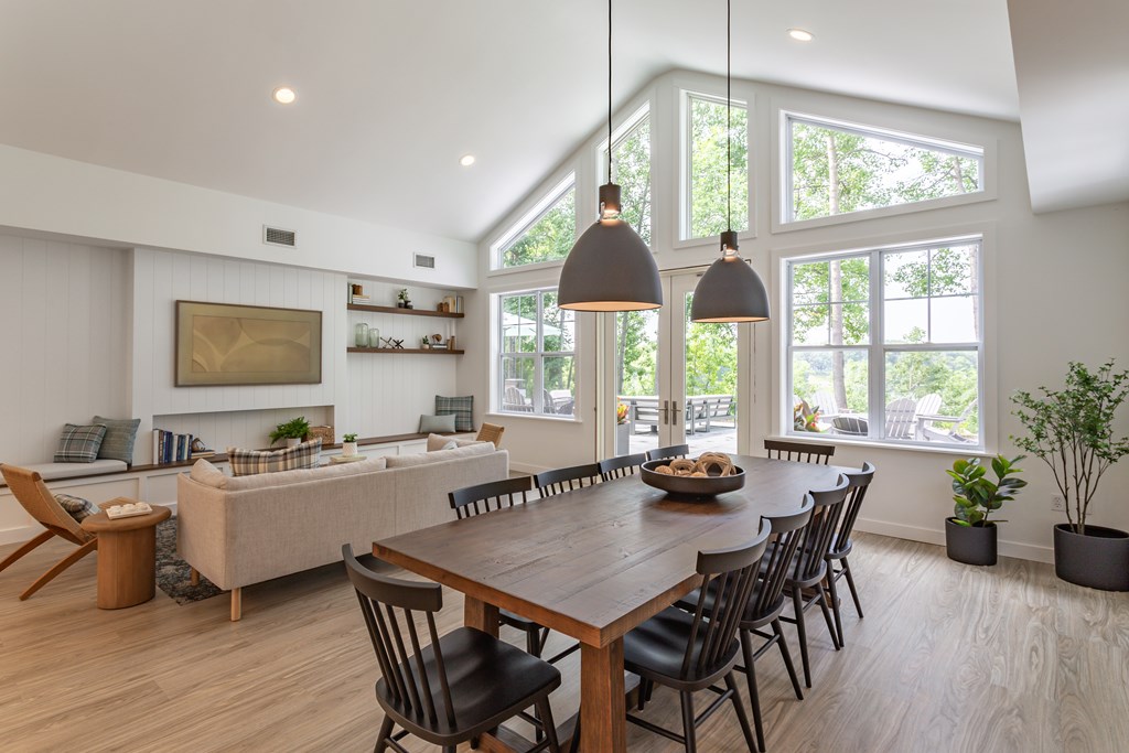 Lake Susan Apartments is a similar property to Venue located in Chanhassen