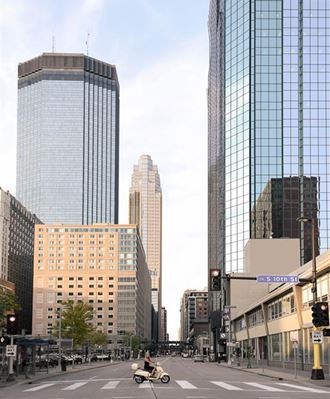 Views Downtown Minneapolis - Photo Gallery