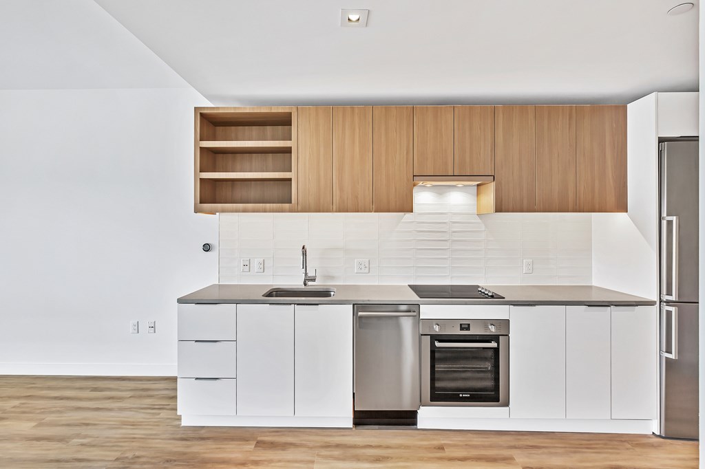 Ora Seaport Studio Kitchen