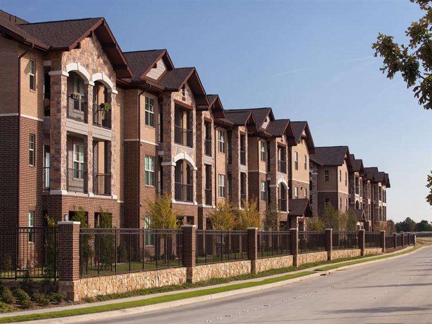 Sevona Avion Apartments 14500 Sovereign Rd Fort Worth Tx Rentcafe Sevona tranquility lake apartments in pearland is ideally situated to give you easy access to the. sevona avion apartments 14500