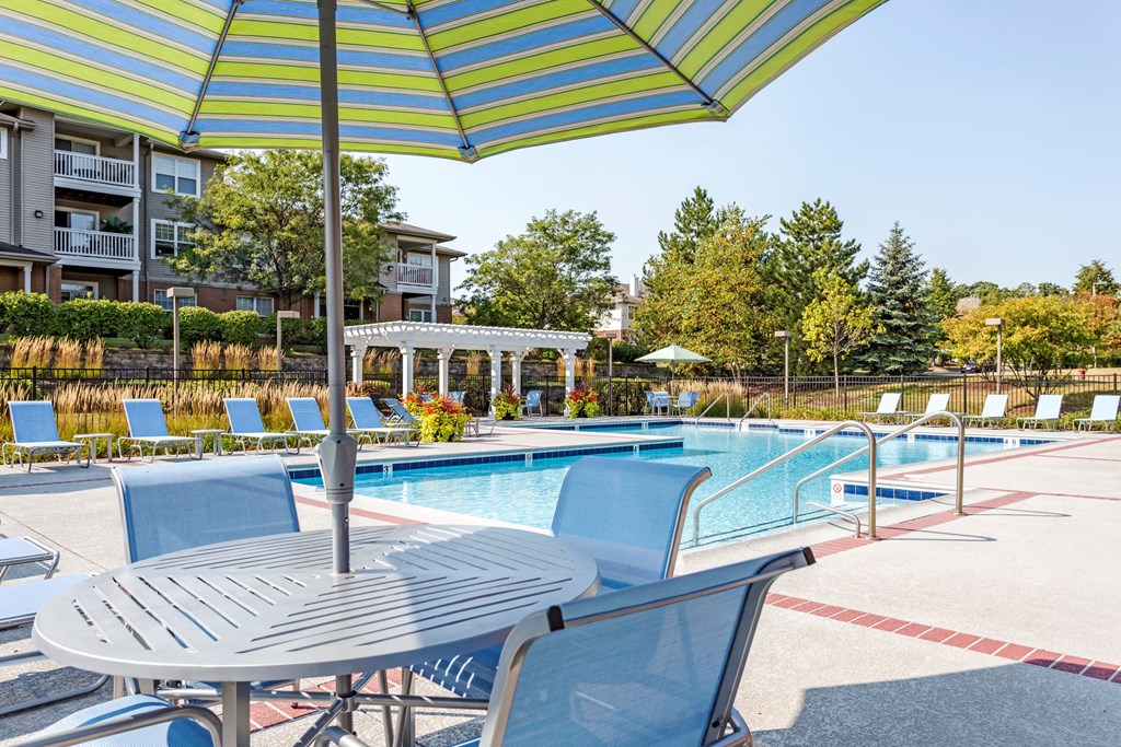 Poolside Relaxing Area at Thornberry Woods Apartment Homes, Naperville, 60565