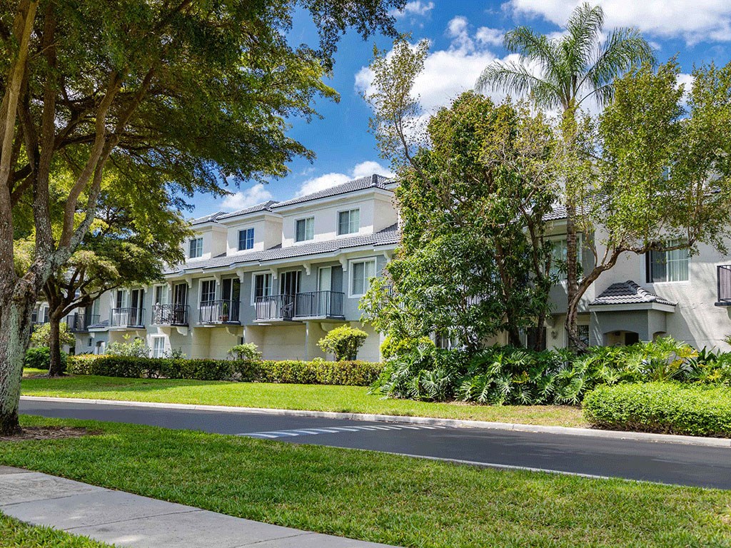 the building in which the hotel is located