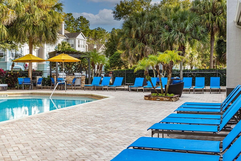 the swimming pool at the resort at longboat key club