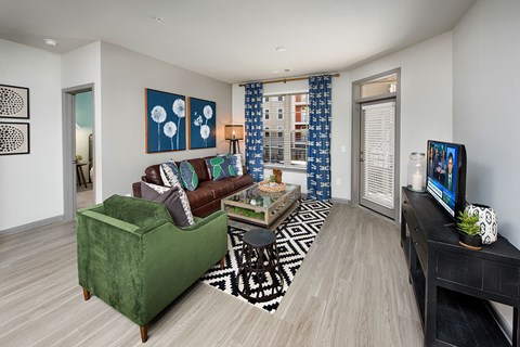 Linq At North Springs