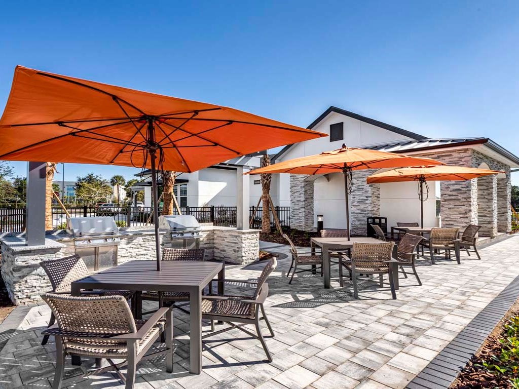 the westerly apartments orlando outdoor seating with shade