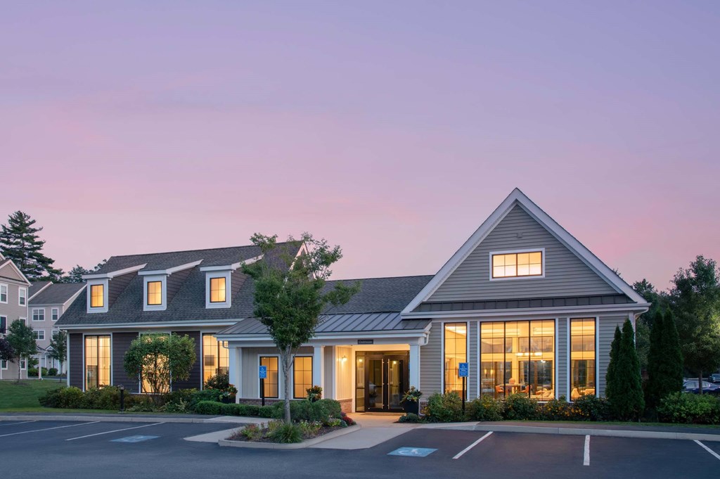 the building where the hotel is located