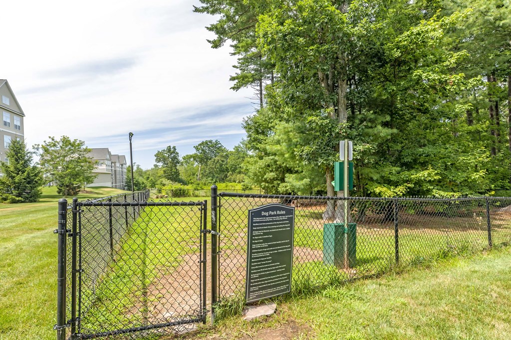 the preserve at ballantyne commons community sign in front of a fence