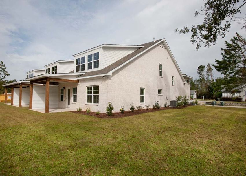 Cottages At Wyld Palms