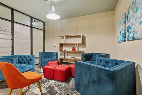1034 W. Eastland Ave Studio-2 Beds Apartment for Rent