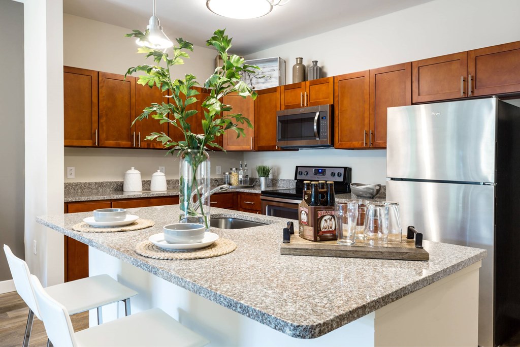 2 Bedroom Cedar Floor Plan - Kitchen with Granite Countertop Island 2 Bedroom Cedar Floor Plan - Kitchen with Granite Countertop Island