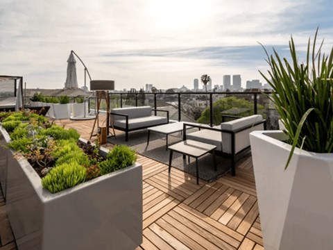 131 S Maple 3 Beds Apartment for Rent