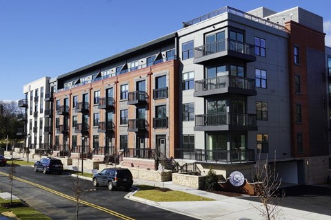 3929 Landmark Ct 2 Beds Apartment for Rent