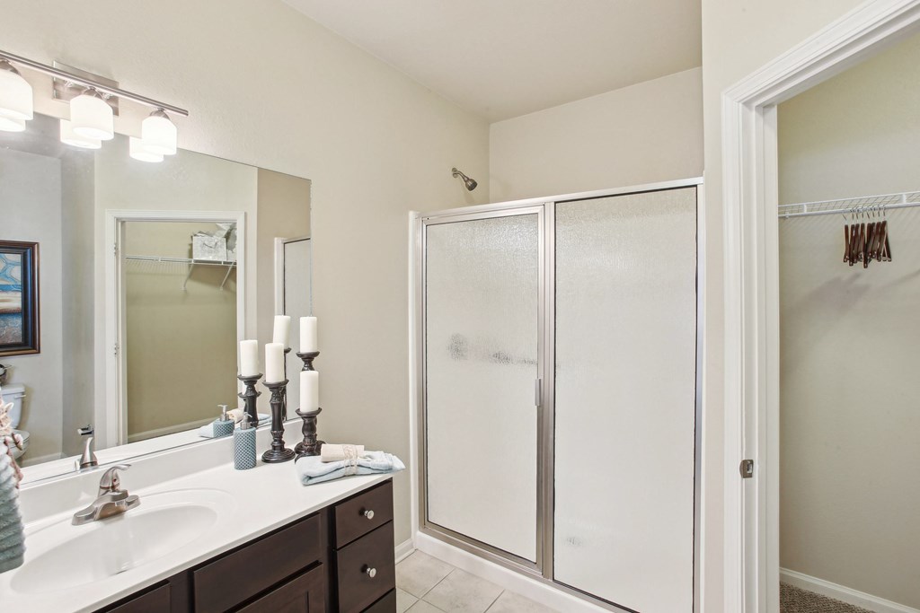 Grove At Shadow Green Apartments