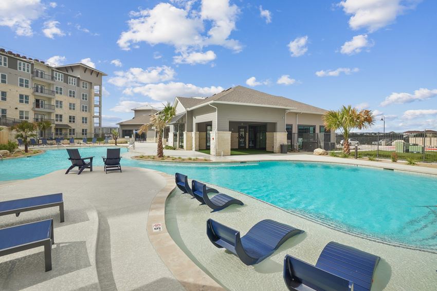 Vue Sonoma Verde Apartments, 18531 Kyle Seale Parkway, San Antonio, TX