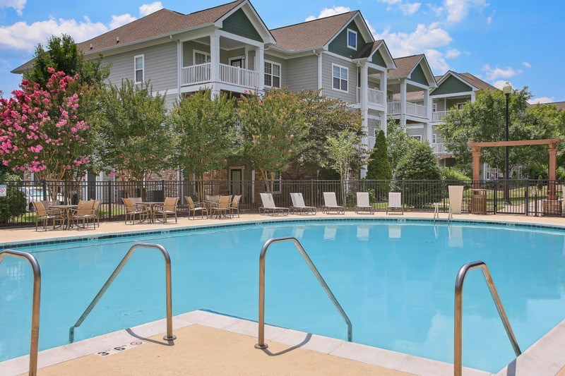 Grove At Shadow Green Apartments