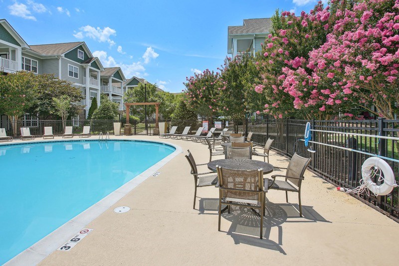 Grove At Shadow Green Apartments