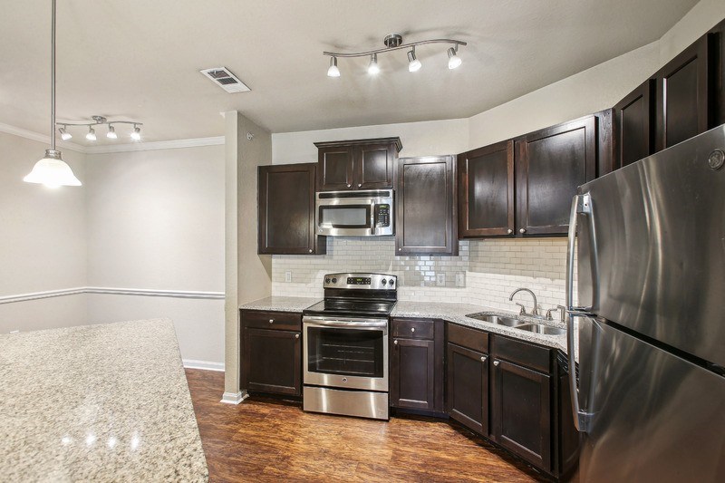 Grove At Shadow Green Apartments