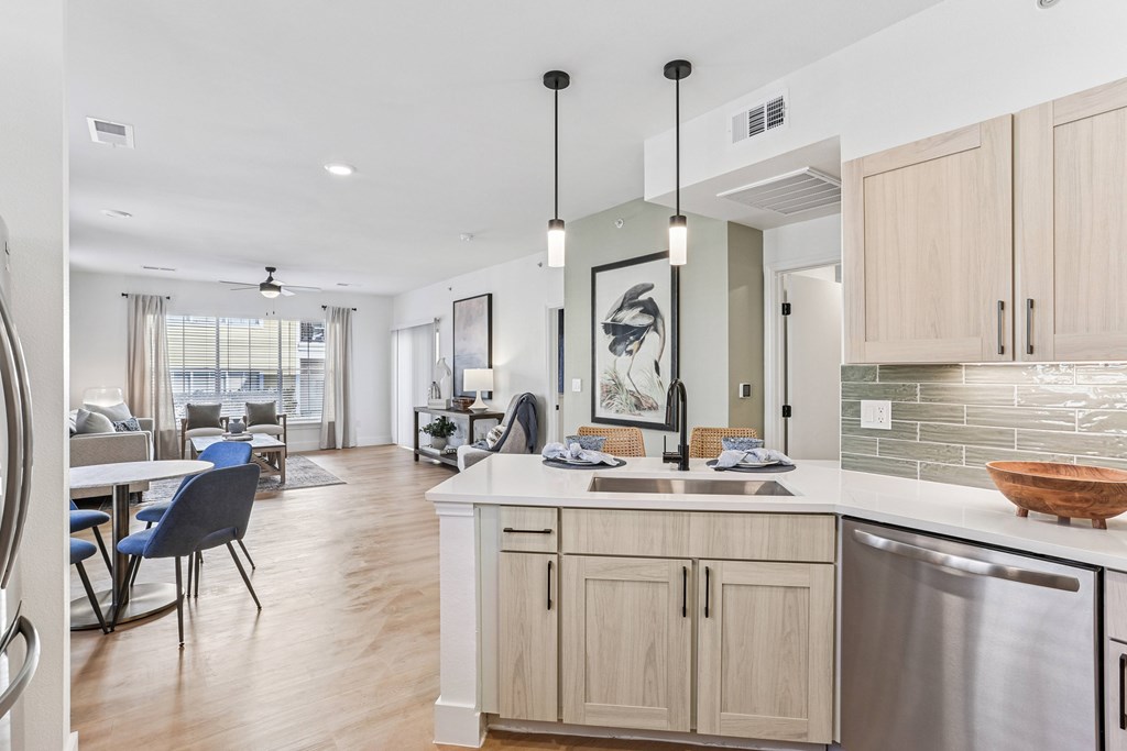 Flatiron District At Austin Ranch