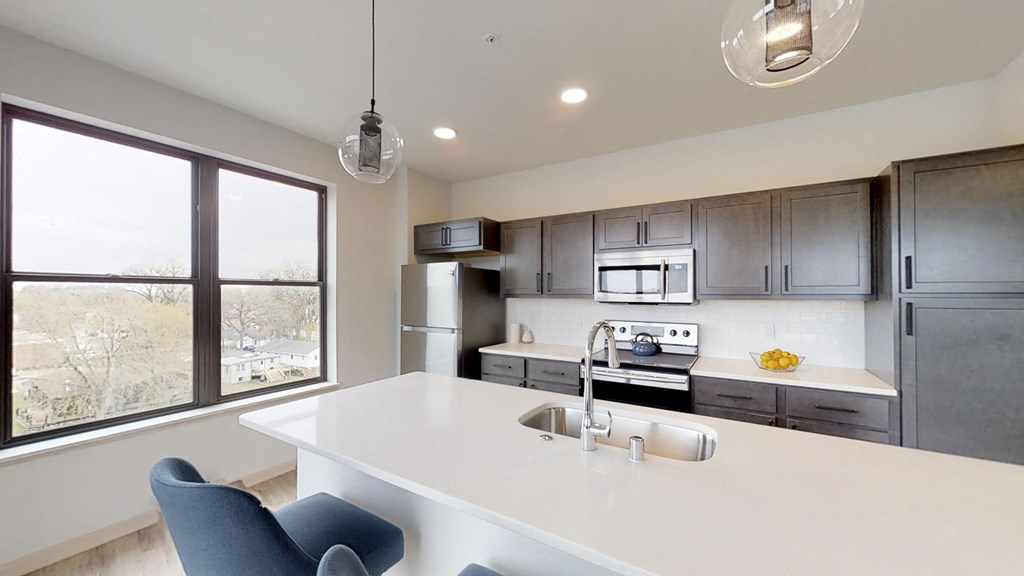 Amenity, Luxury, Resident, Apartment, High End, Modern Finishes, LVP Flooring, Quartz Countertops, Stainless Steel Appliances, High Ceilings, In Unit Washer and Dryer