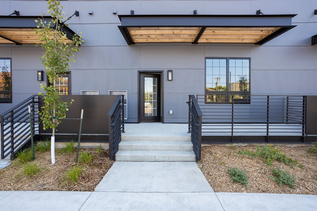 Perfect for pet owners at The Landing at 1001 NP, Fargo, ND, 58102