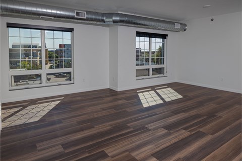 Vacant Living Room at The Landing at 1001 NP, Fargo, ND 58102