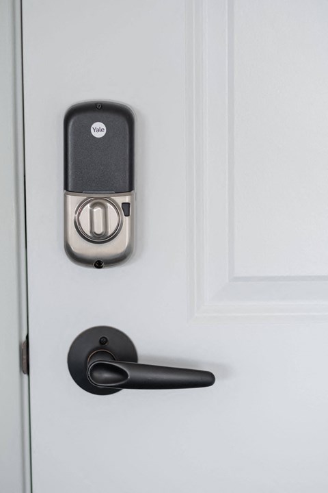 Smart Rent Technology at The Landing at 1001 NP, Fargo, ND, 58102