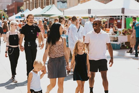 River market at The Landing at 1001 NP, Fargo, ND, 58102