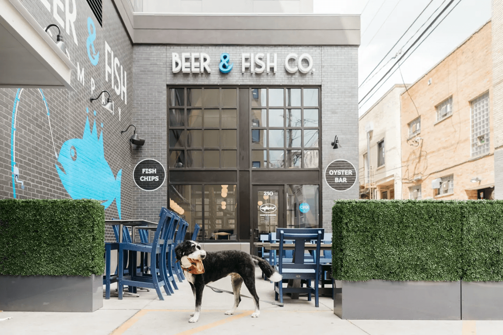 Dillard Entrance to Roberts Alley  at Dillard Apartments in Fargo, ND 58102