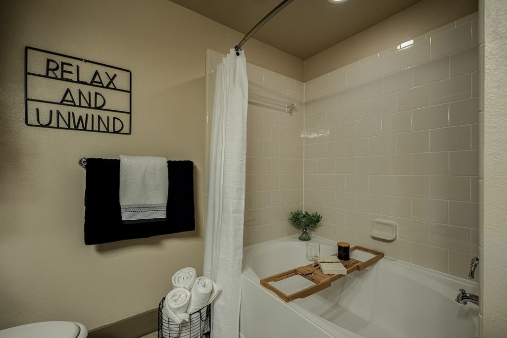 Edge at Midtown Bathroom