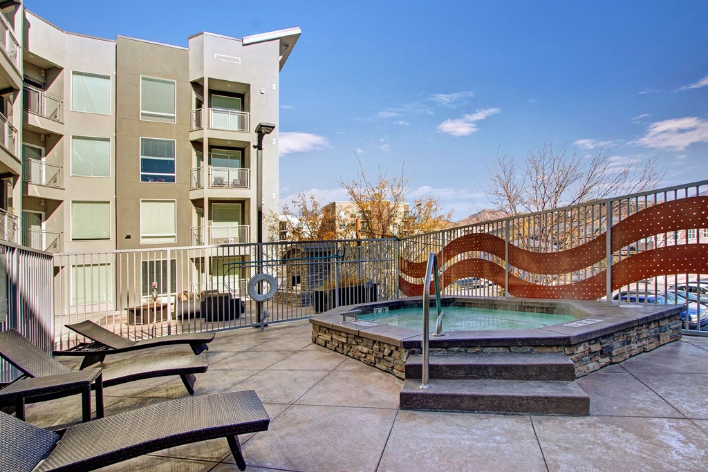 Velo On The Boulevard