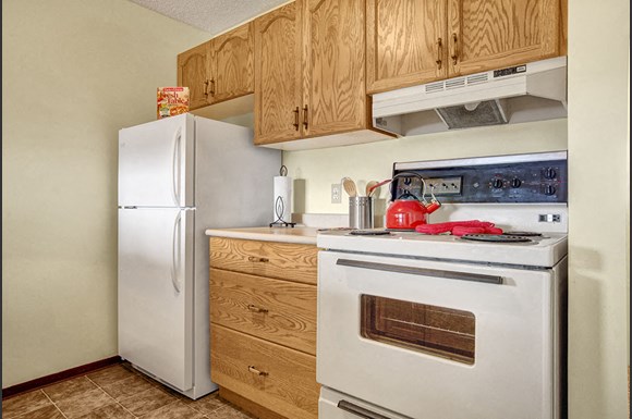 33 River Street Apartments 33 River St E Prince Albert Sk