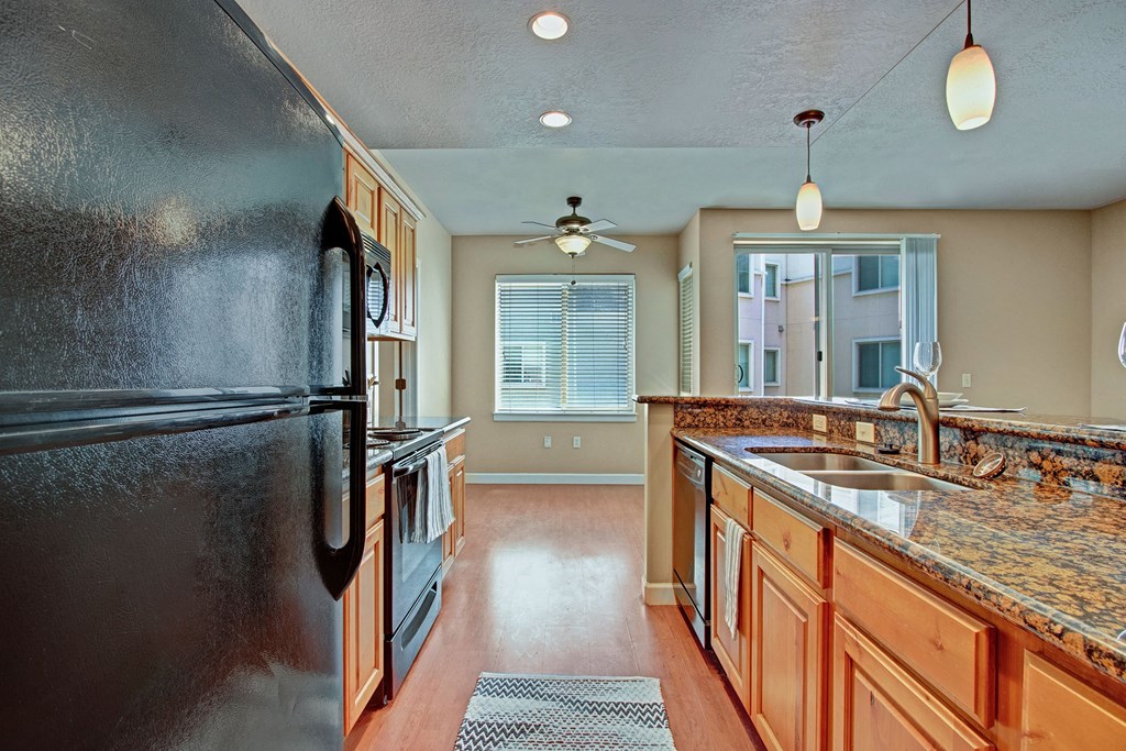 Bridges - kitchen, Weidner Real Estate Properties