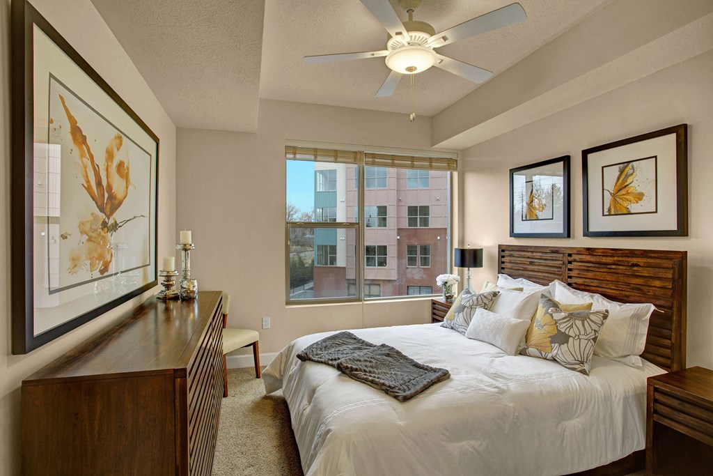 Hills at Sandy Station Bedroom With View