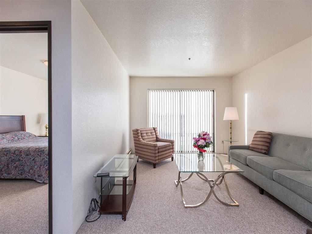 The Outlook Apartment - Living Room