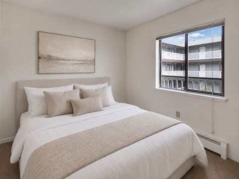 1711 Lore Road 3 Beds Apartment for Rent