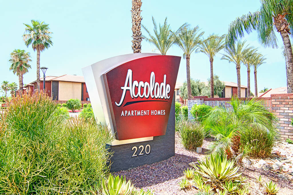 Accolade Apartments 220 West Bell Road Phoenix Az Rentcafe
