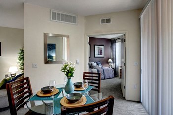 7725 W McDowell Rd Studio-3 Beds Apartment, Arizona for Rent - Photo Gallery 3