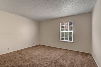 Bradford Living Room - Photo Gallery 5