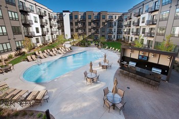 The Residence at the COR Pool and Grills The Residence at the COR Pool and Grills - Photo Gallery 5