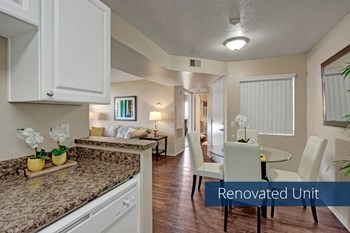 Castlepark Renovated Dining Room - Photo Gallery 3