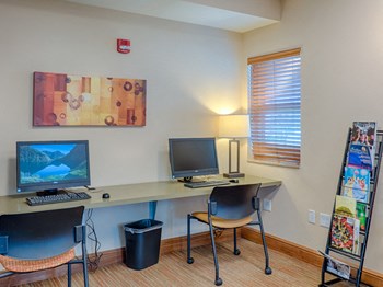 Dakota Ridge business Center