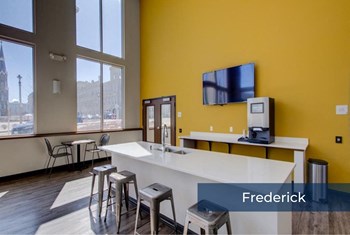Vim + Vigor vibrant community room Property Image