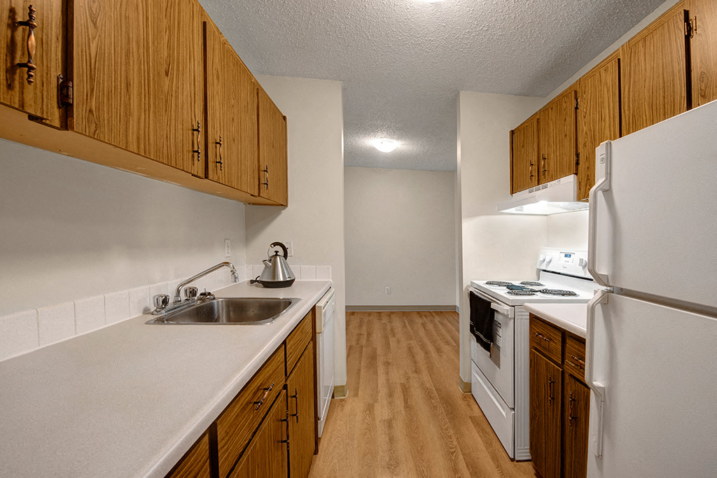 Gateway Gardens Apartments 96 Grosvenor Blvd St Albert Ab