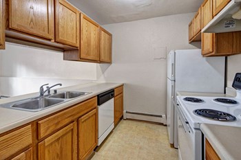 Kitchen at The Greenbriar - Photo Gallery 5