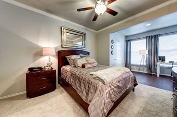 Firestone at West 7th Bedroom - Photo Gallery 8