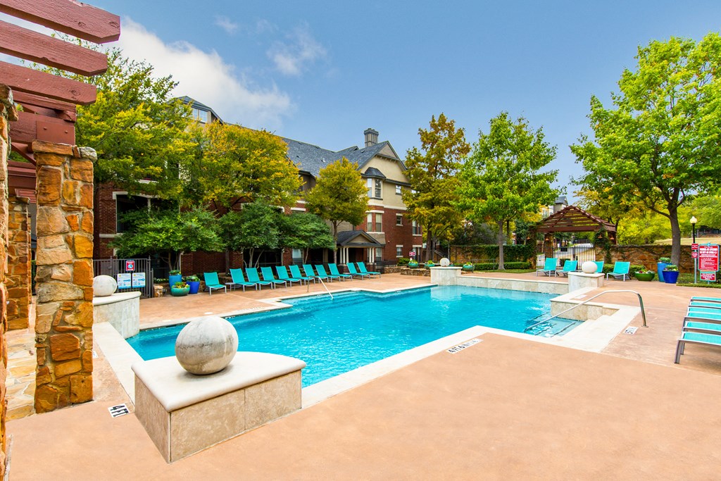 the preserve at ballantyne commons pool and resort style water amenities