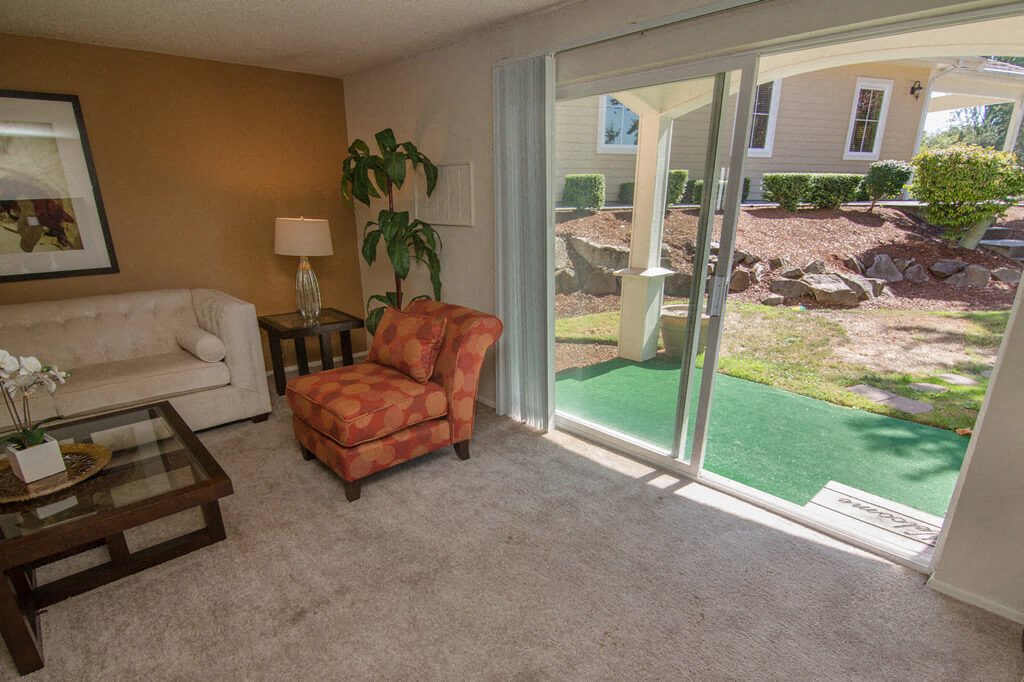 Lakeside Apartments Photo Gallery Apartments in