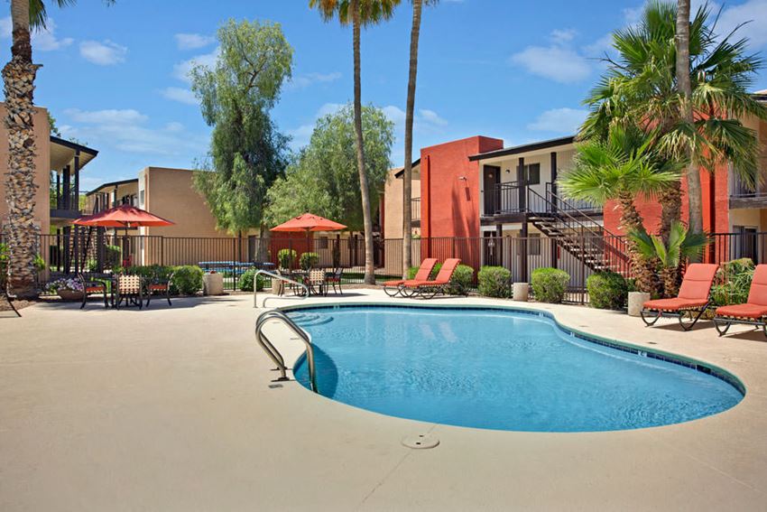 Las Brisas Apartments, 2525 North Los Altos Ave., Tucson